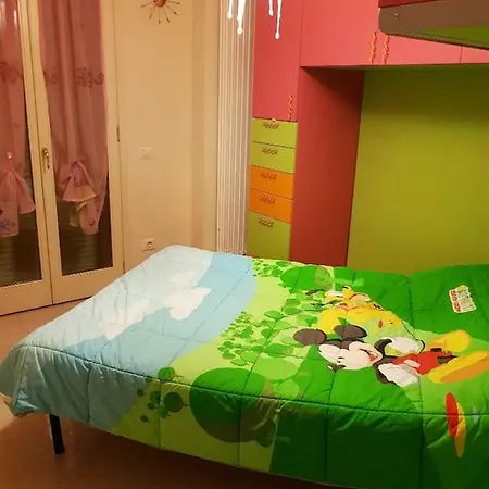 Διαμέρισμα Piano Terra Con Giardino Vicino Al Mare Βιαρέτζιο